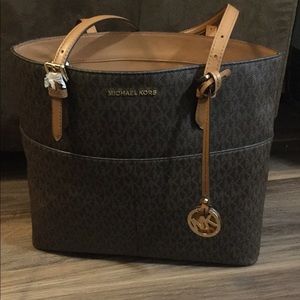 Michael Kors Jet Set Medium Logo Tote Brown